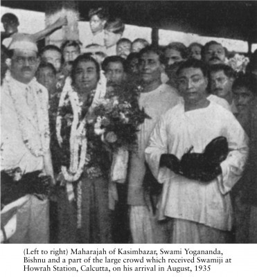 Paramhansa Yogananda at Howraj Station Kolkata